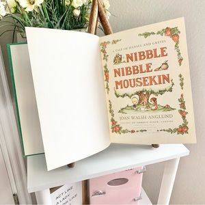 1962-1963 Nibble Nibble Mousekin / Hansel and Gretel by Joan Walsh Anglu…